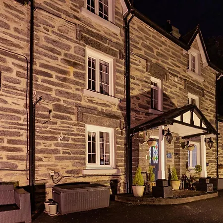 Glyntwrog House-2